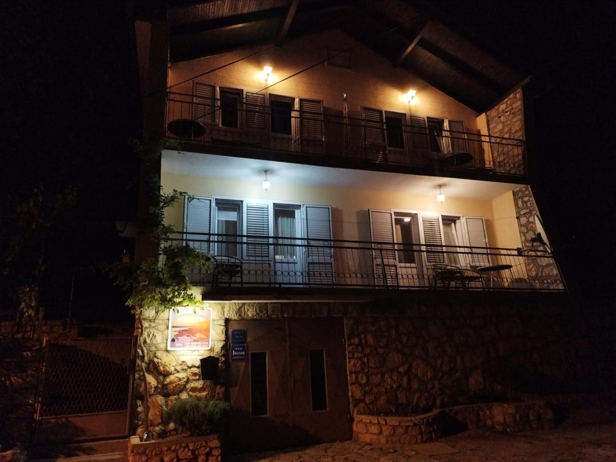 Apartmans Martha Karlobag Exterior photo
